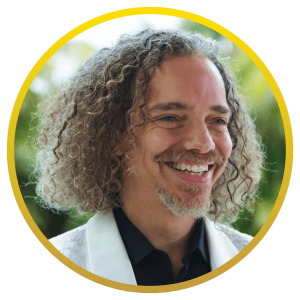 Dr. H Headshot Medaillon